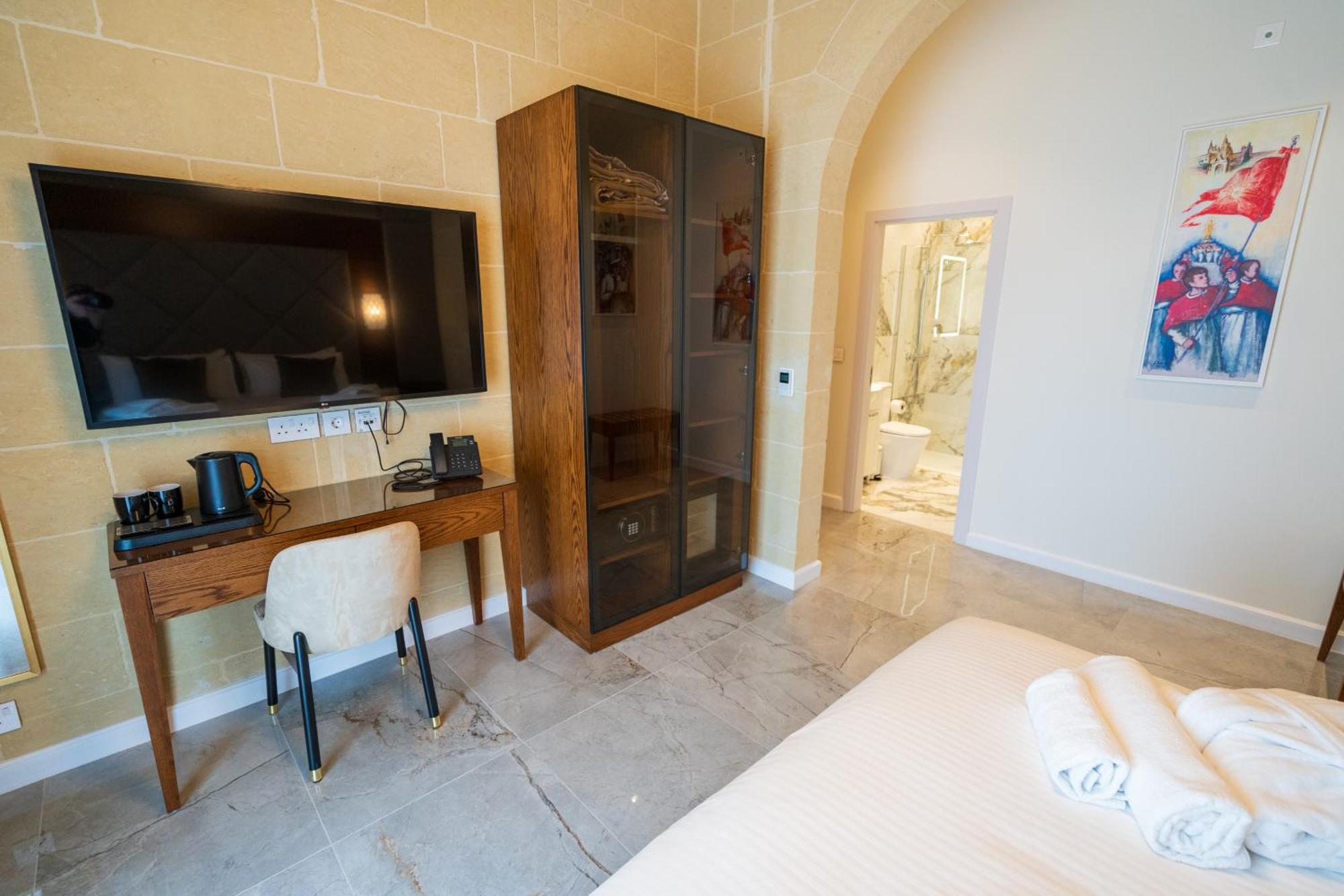 L-Eremita Boutique Hotel Qala Exterior photo