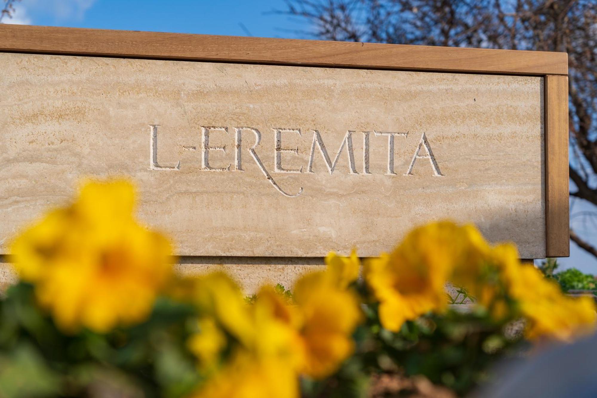 L-Eremita Boutique Hotel Qala Exterior photo