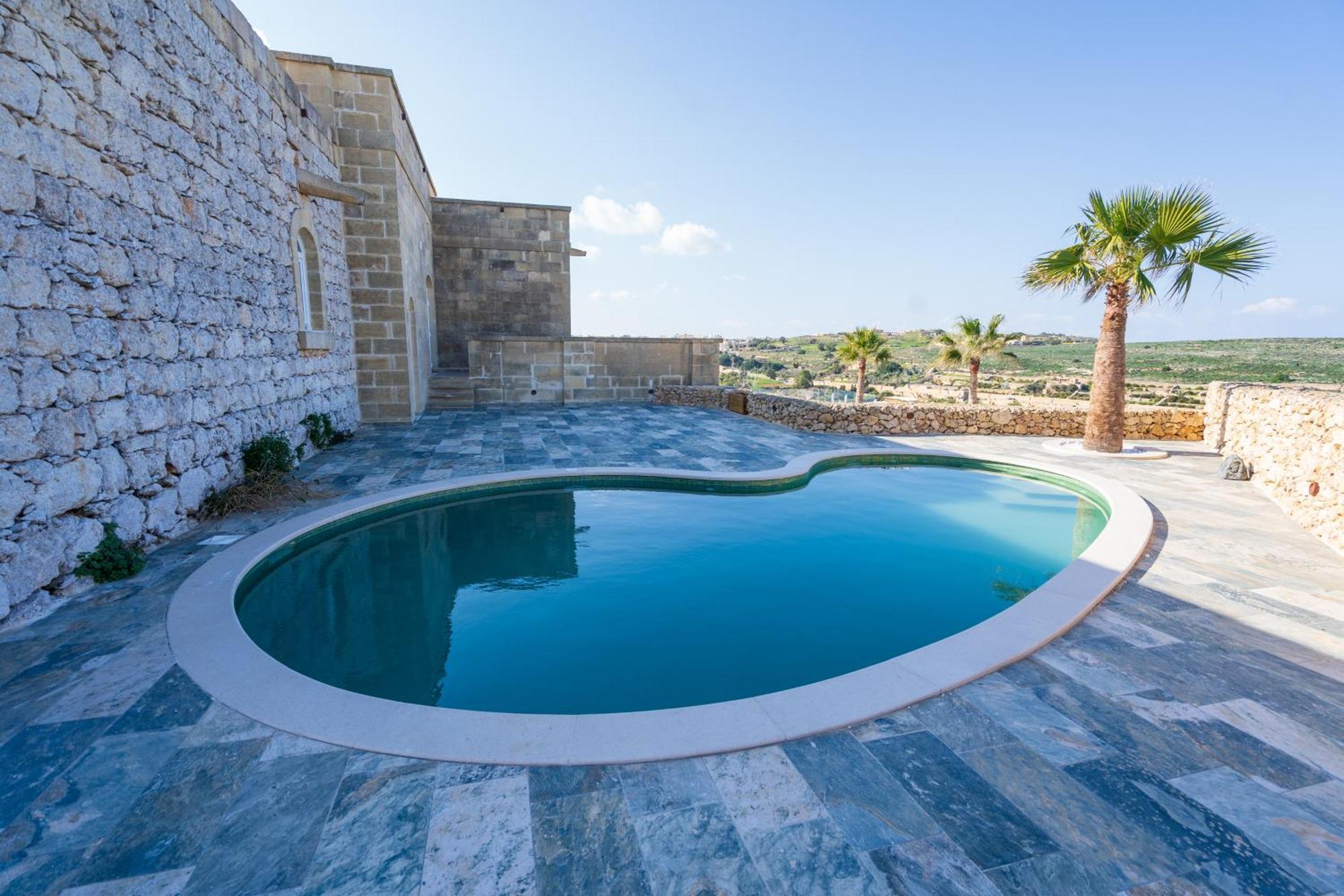 L-Eremita Boutique Hotel Qala Exterior photo